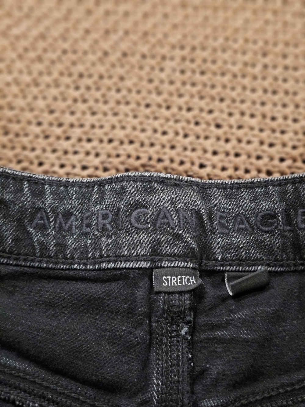 AE Super High-Waisted Baggy Wide-Leg Jean - Picture 4 of 6